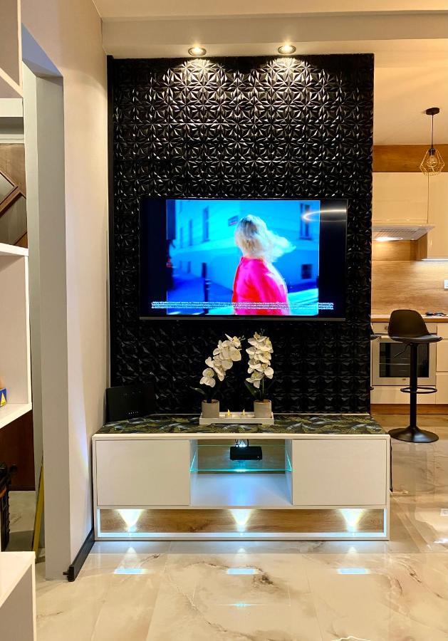 Studio Modlin Nowy Dwór Mazowiecki Екстериор снимка